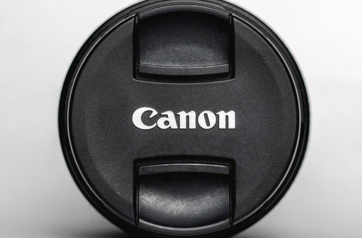 Canon-Camera-1-910x600.jpg