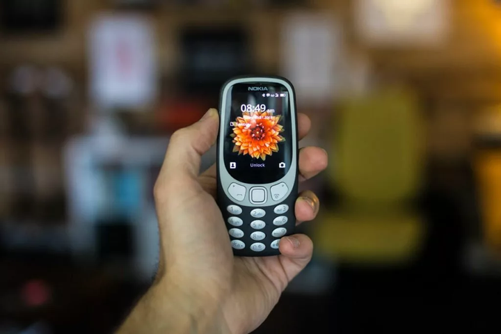 Dumbphone-2023-scaled-1-1024x683.jpg.webp