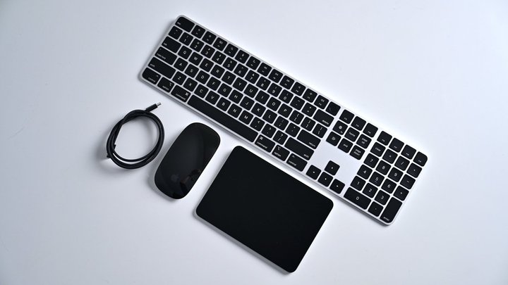 First-Look-at-Magic-Keyboard-Magic-Mouse-and-Magic-Trackpad.jpeg