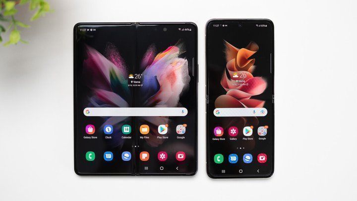 Samsung-Galaxy-Z-Fold-3-vs-Galaxy-Z-Flip-3.jpg