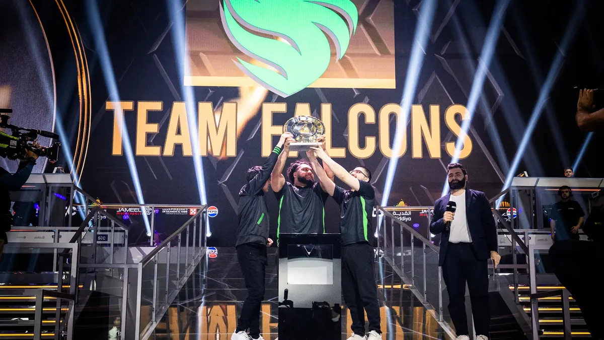 تیم فالکنز، اولین قهرمان Esports World Cup در وارزون شد