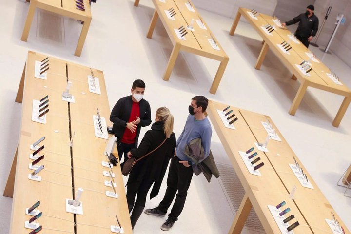 apple-store-1.jpeg