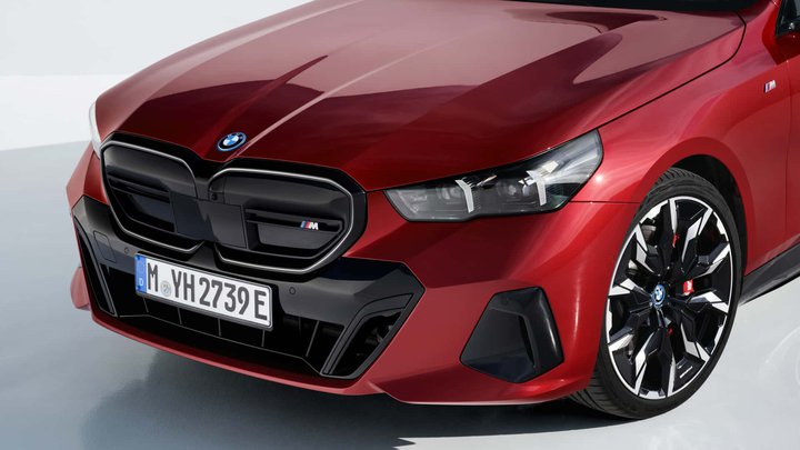 bmw-i5-m60-xdrive-2023-21.jpg