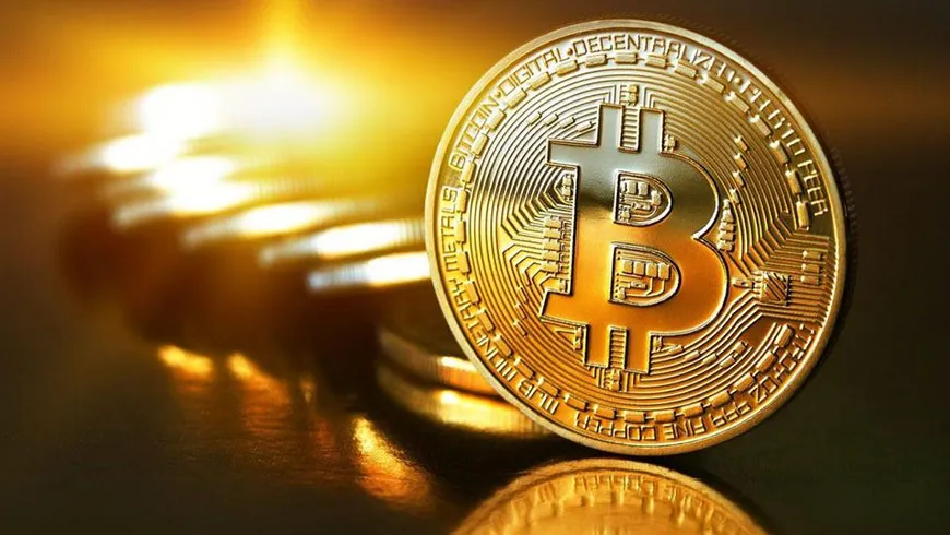 بلومبرگ: بیت کوین دوبرابر شده و به 20000 دلار خواهد رسید