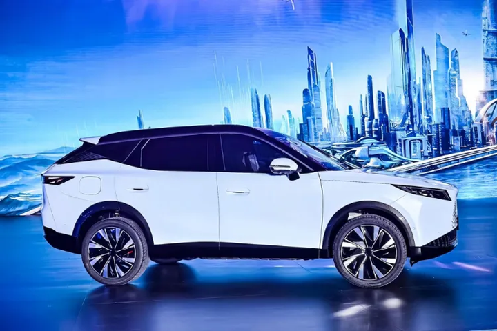 chery-omoda7-1