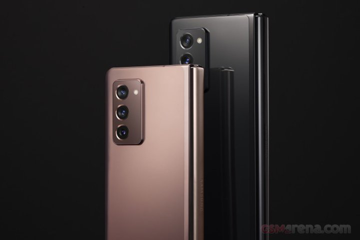galaxy Z fold 2 -1.jpg