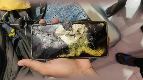 ناگهانی، ردمی نوت 12 پرو در جیب یک مرد هندی منفجر شد