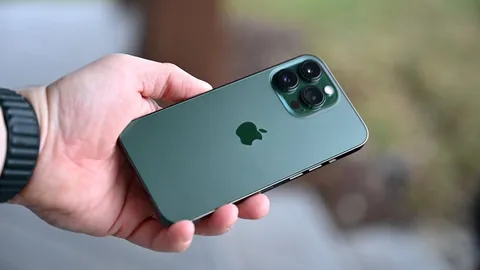 محبوب‌ترین گوشی اپل در فصل اول 2022، آیفون 13 است