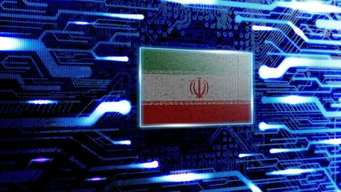 نماینده مجلس: مدیریت سایبری باید در اختیار نظامیان قرار گیرد