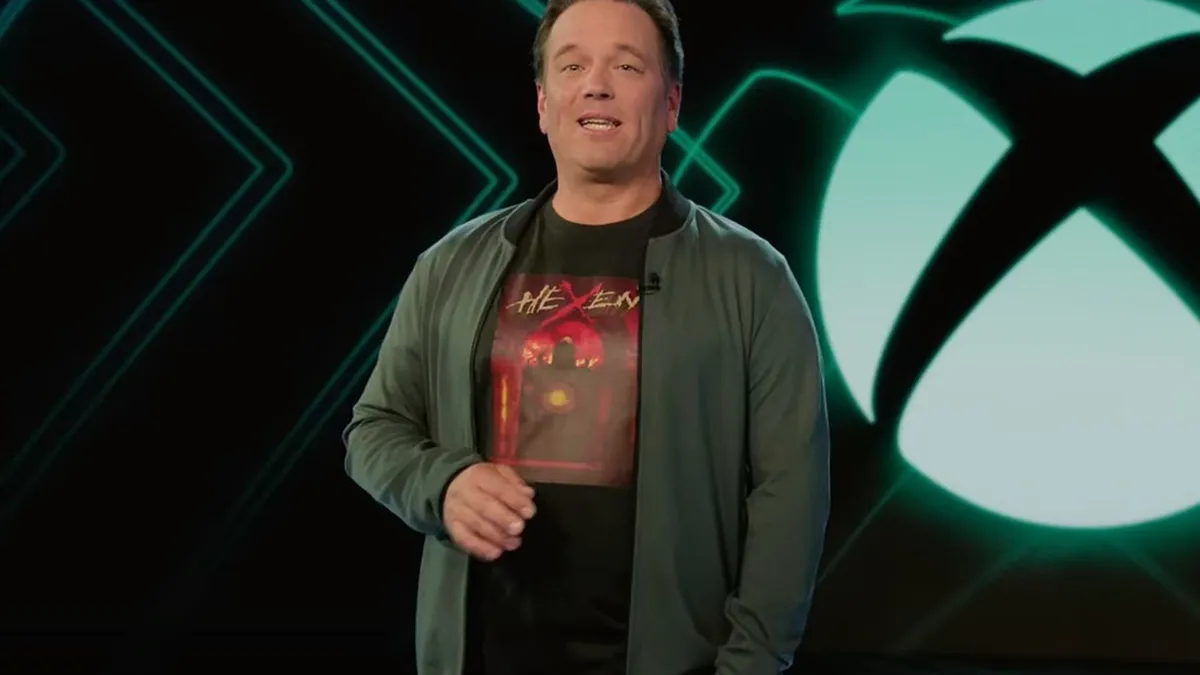 فیل اسپنسر ساخت کنسول دستی ایکس‌باکس را تایید کرد!