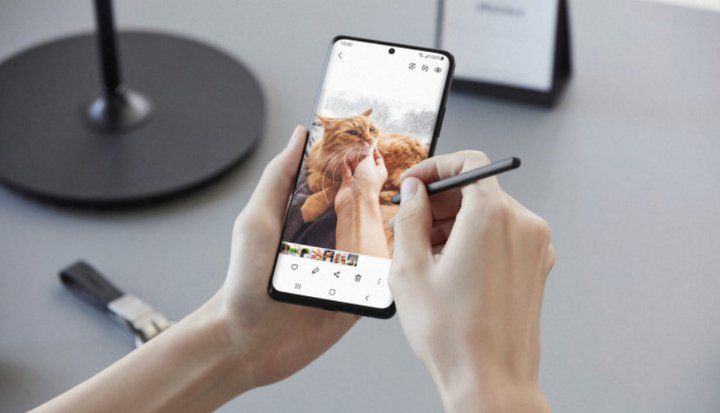 پشتیابنی از قلم Spen در گلکسی S21 Ultra.jpg