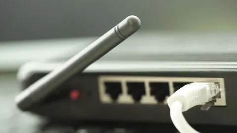 آسیب‌پذیری‌های روز-صفرم در مسیریاب‌های NETGEAR WNR۲۰۰۰