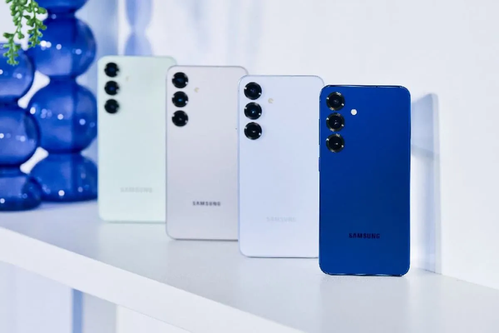 s25-series-seven-official-render-samsung