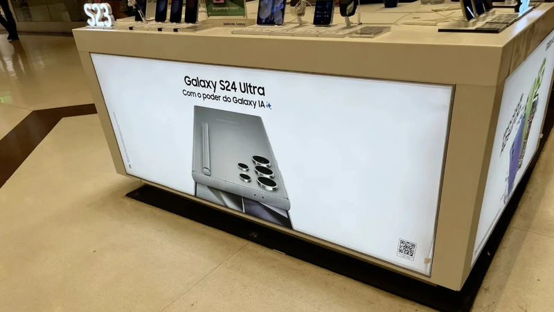 samsung-galaxy-s24-ultra-poster
